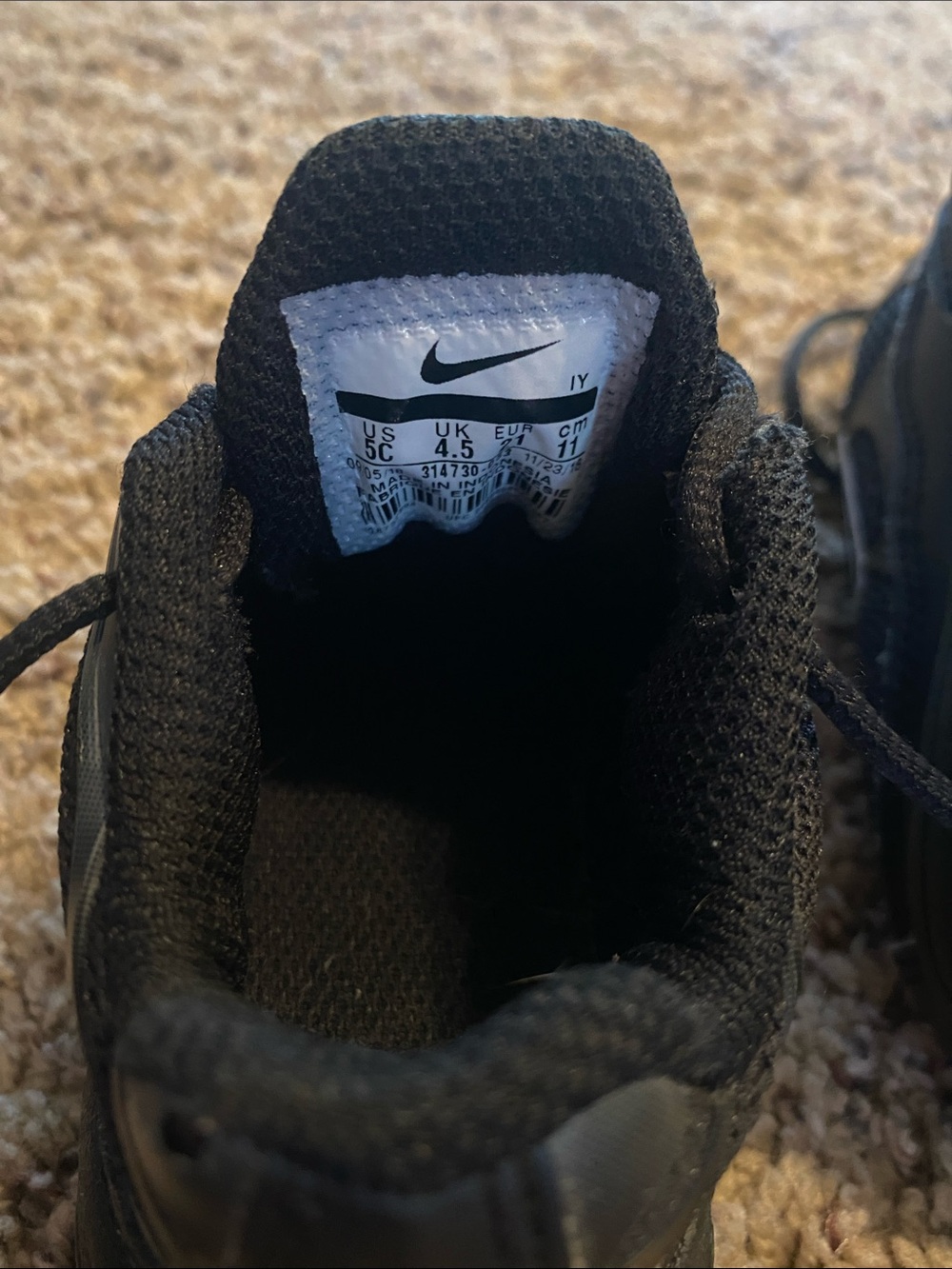 5C Shoes - Picture 5 of 9